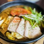 広島でスープカレーと黒毛和牛が楽しめるお店!!ミートファクトリー フォーコ